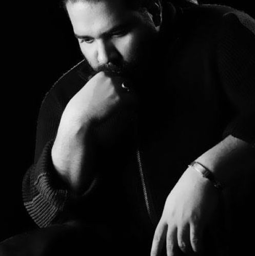 رضا صادقی  عشق پست مدرن صادقی و پیام صدری عشق(٣٢٠)