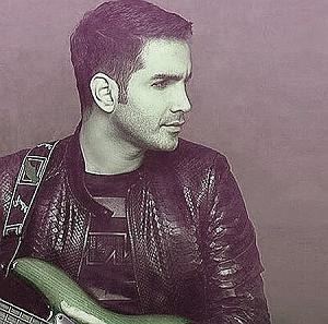 محسن یگانه  موهات جمعه