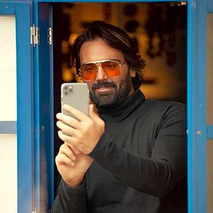 سهراب پاکزاد قاطی بود عطرت با بوی بارون