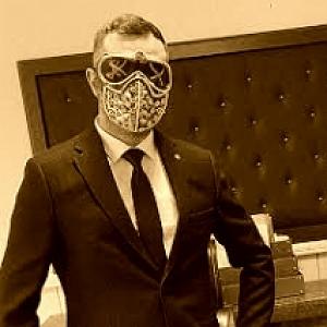 پسر تنبل پولدار و مادر خوب! هی اقا پسر