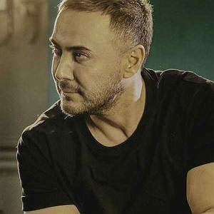 ناصر زینعلی مجسمه بلودموزیک|bloodmusic خودتو برسون(دی جی سینا مرز)