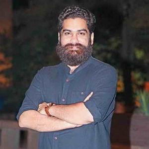 علی زند وکیلی  باهار شیراز زهره