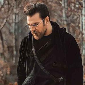 نیستی پیشم مادر