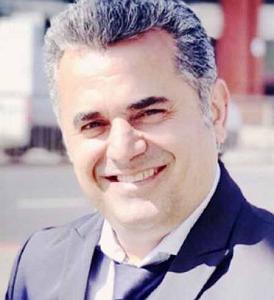 آرش والا اومدی با چشمات دلم رو کردی غارت از