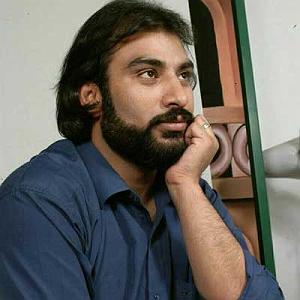 مشخصات آهنگ بهت نگفتم با حضور فرزاد فرومند از ناصر عبداللهی بهت نگفتم