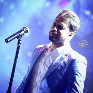 بابک جهانبخش عاشقتر