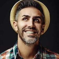 تکونی کردم دختر