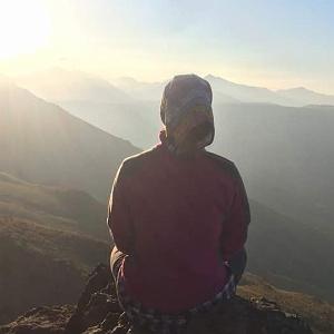 پیاله (52)؛ ایمان بیاوریم به آغاز فصل سرد آغاز فصل سرد فروغ