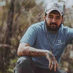 خواستگار وحشی تنهای وحشی