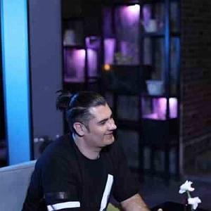 چشماش یه یاری داروم تا نداره بنیامین اسماعیلی