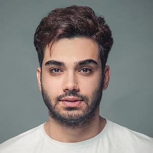 حواسم بهت هست! حواسم هست بهت