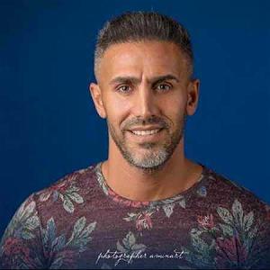 تکونی کردم دختر