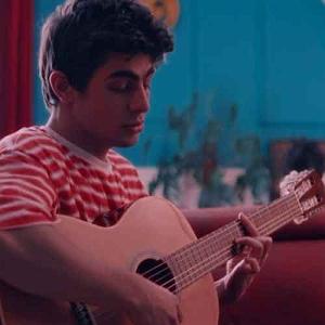 لاله لاله گل لاله