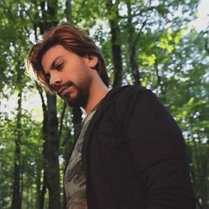 فرهاد ناصری نیاز