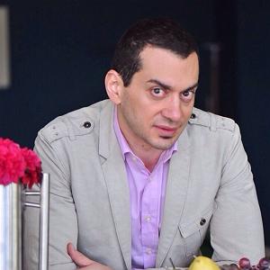 دانلود آهنگ جدید مهدی اعراف به آدمک ما خالق ناامیدی درزندگی خود هستیم  دلیل ناامیدی  درمان ناامیدی  کمک ب...