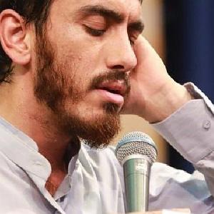 آهنگ اینجا آینده با صدای حسین شریفی قسمت 2 – زمینه: تو تشنه و من با دو چشم پر آب عمو نیومده فدات شه رباب