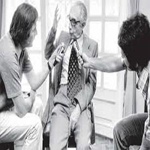 مونولوگ زیبای پدر علی امینی یک مونولوگ از کتاب شبه خاطرات : آخرین فایل