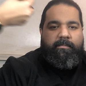 آهنگ زندگی کن با صدای رضا صادقی عشق من تویی