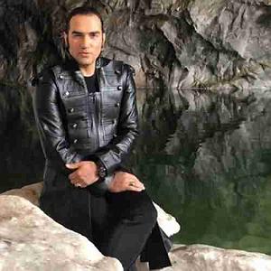 رضا یزدانی  قرنطینه اگه عاشقت نبودم پا نمیداد این ترانه