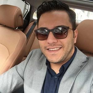 تولدتان مبارک آقای حق شناس خجالتی