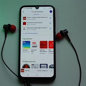 پادکست موسیقی الکترونیک سرناد 004 پادکست با من درس بخوان24من چطور در امتحان تافل نمره کامل لیسنینگ رو گرفتم