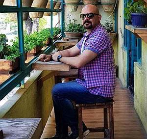 حامد فقیهی ماه پیشانو