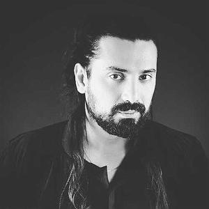 حواسم بهت هست مثل فرشته ها