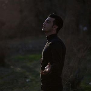 علیرضا روزگار شب فیروزه ای