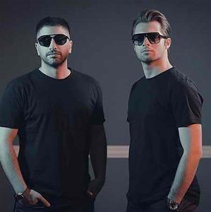 رضا یزدانی  از تنهایی می ترسم ایهام عشق عشق چیز عجیبی نیست عاشق تو میمانم عشق منی هر لحظه قدر تو را می...