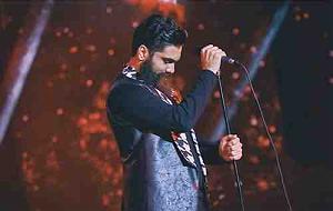 علی زند وکیلی  لحظه ی شیرین تار و اواز