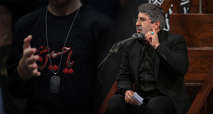 خامنه ای صوت مراسم عزاداری شب عاشورای حسینی – حسینیه امام خمینی