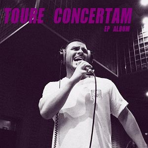 آلبوم من عاشق چشمت شدم تور کنسرتم