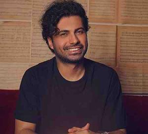 حرفای تکراری اصلن مگه فرقی داره