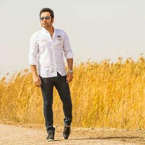 حسین توکلی جوهر قرمز