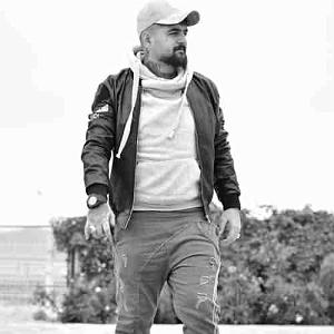 وحشی غریب تنهای وحشی میلاد افضلی