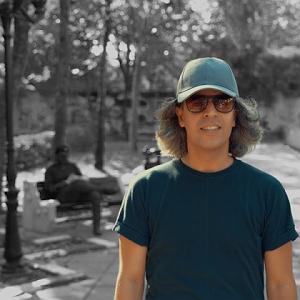 موسیقی برای قدم زدن در ساحل  1 – ملیکا