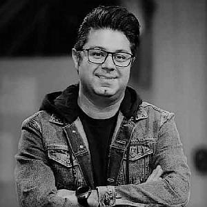 خاطره قشنگ شهین تو پارک حالم خوبه با تو زیبای منی نفسای منی تو منی