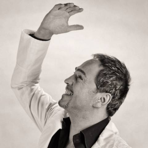 خشایار اعتمادی دلت میخواد کی باشم