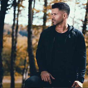 70 میلیون ستاره با صدای سیروان خسروی خاطرات تو